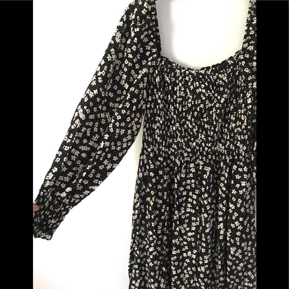 H&M Smock-detail Puff Sleeve Dress Bloggers fav - Picture 16 of 16
